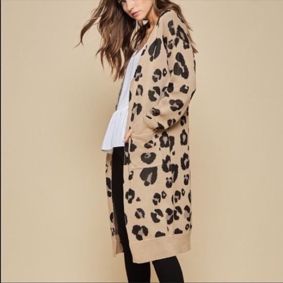 Tan & Black Leopard design Cardigan sweater - Picture 3 of 10